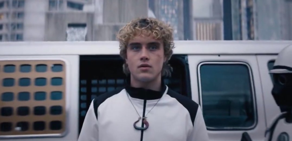 Igrzyska śmierci Wschód słońca w dniu dożynek